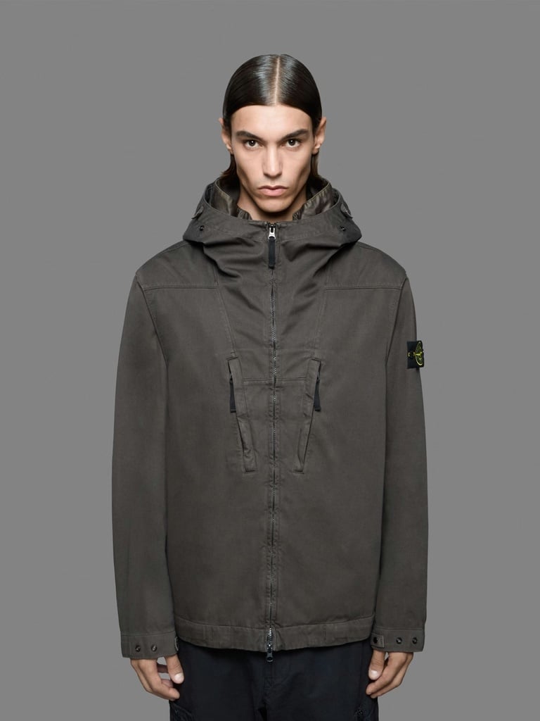 Stone Island raso gommato cover trasparente tc No Seasons jacket worn by a model